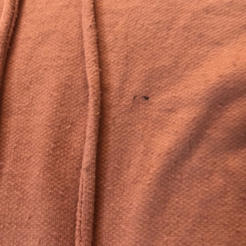 sweater - Picture 3 of 4